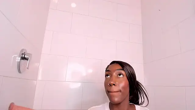 Mistt_Mia's cam snapshot