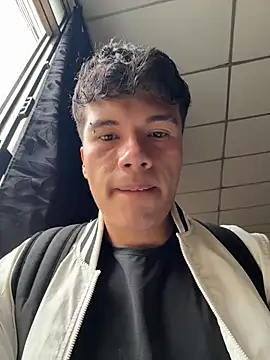 Logan_smith1 live sex cam