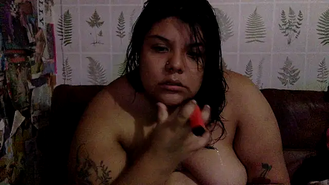 annoyedputa's cam snapshot