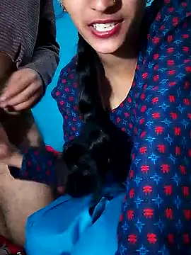 bold-couple live sex cam