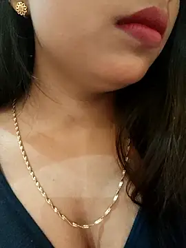 Maahhii_2's cam snapshot