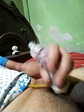 BdTinyDick's cam snapshot