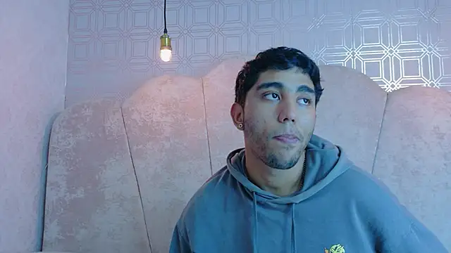 Annyeli live sex cam