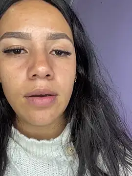 Marianahb-e's cam snapshot