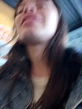 _Isabella-7's cam snapshot