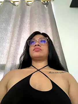 ashley_Tompson1's cam snapshot