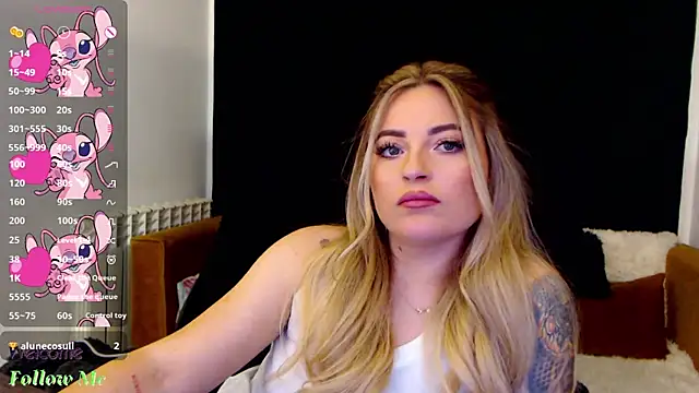 Rania_Stitch's cam snapshot