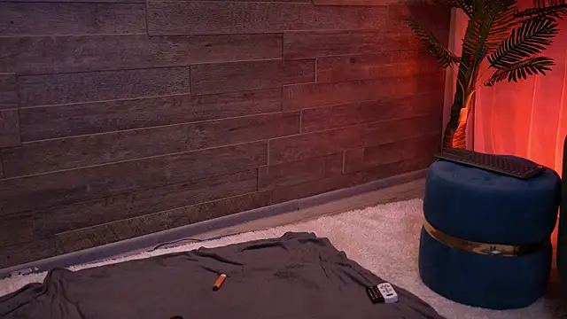 TanyaVonDe's cam snapshot