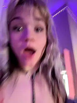 Cutiepiespanks live sex cam