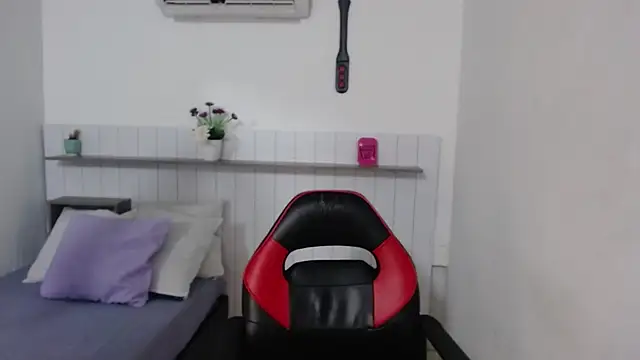 Bia_LuxBia_Lux's cam snapshot