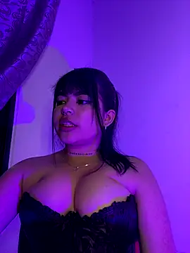 VIOLET_EF's cam snapshot