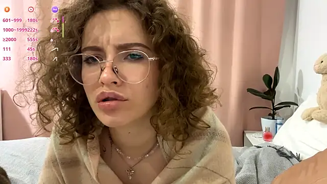 Kira_Sanders's cam snapshot