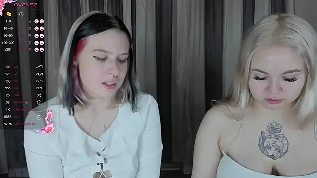 tender_kiitty live sex cam