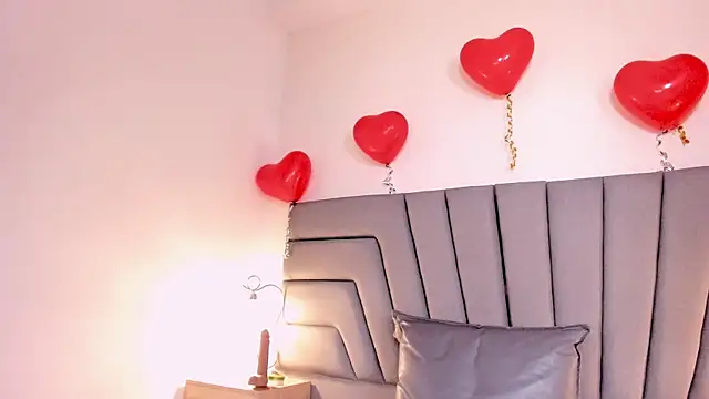 Maia_520's cam snapshot