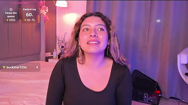 valeria_rouse28's cam snapshot