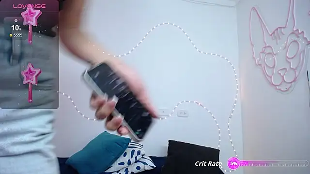 lia_tgn's cam snapshot