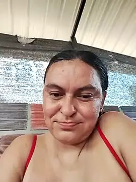 Horny-Mommy-Dirty live sex cam