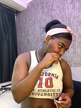 KarinaFlowers_'s cam snapshot