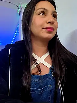 Nat_XxX live sex cam