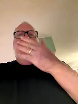 superbearboss live sex cam