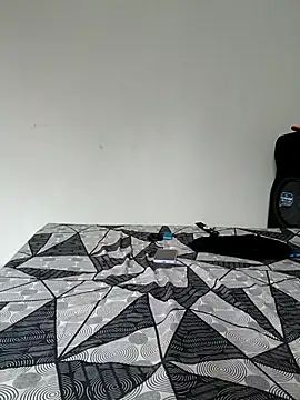 LEIRIS_Y_FRED_01's cam snapshot