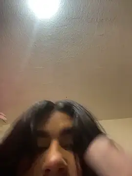 Kittyy_fox_'s cam snapshot