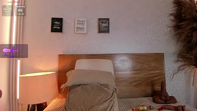 Sabrina_Cooper21's cam snapshot