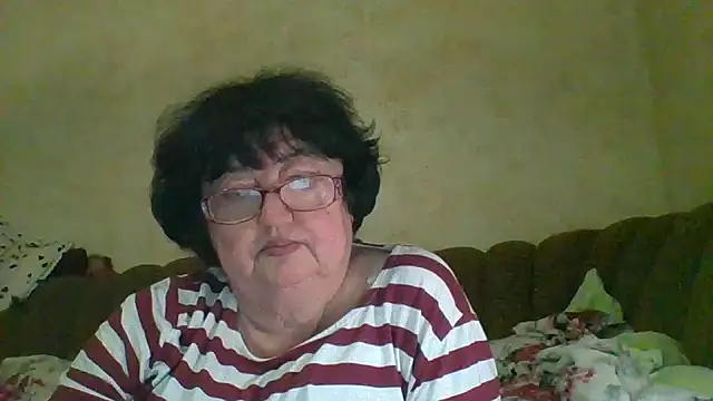 MilaSky5303's cam snapshot