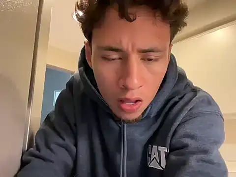 4ucutegrill's web cam