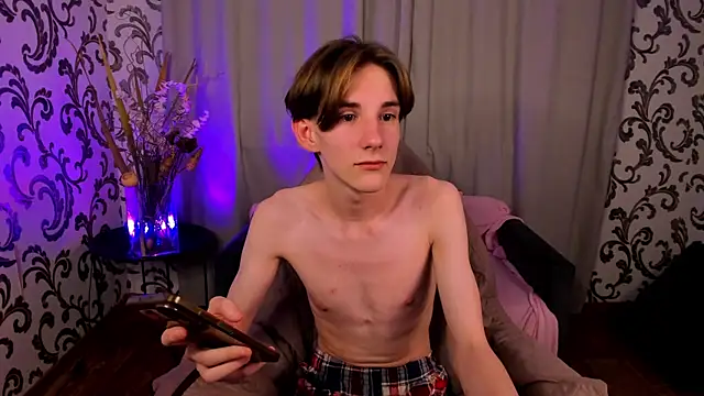 ted_lun's cam snapshot