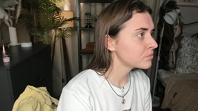 ThelmaJusto live sex cam