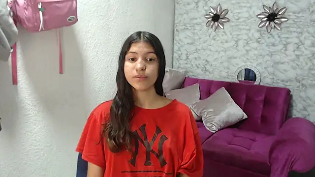 Evagirl69 live sex cam