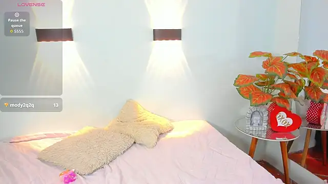 pixie_kat's cam snapshot