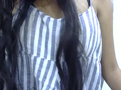 SEXY_PRIYA83's cam snapshot