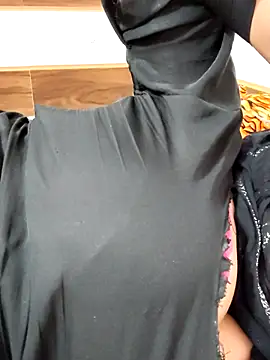 Indian-Nazia's cam snapshot