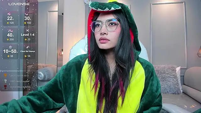 AzuraKindong's cam snapshot