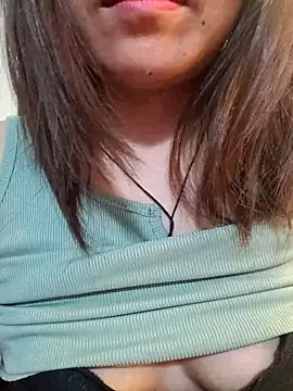 Bee_sweet's cam snapshot