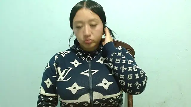 Taylorveraaa's cam snapshot