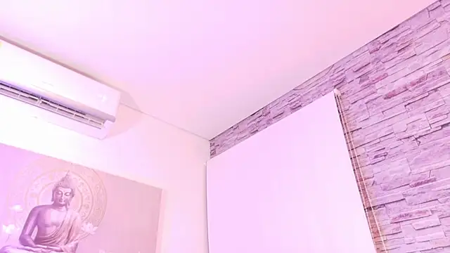 elena_wolff's cam snapshot