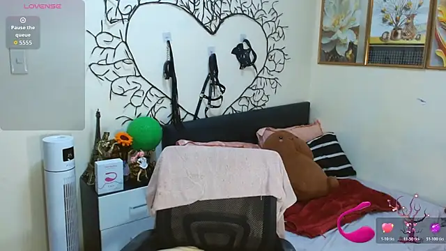 WildestTwink's cam snapshot