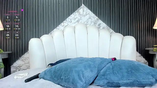 DaniCollinn_'s cam snapshot