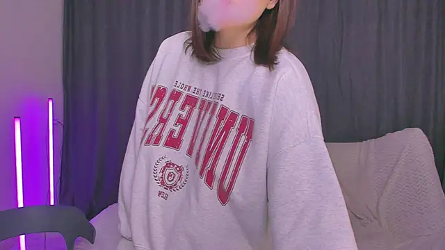 Eva_Doo live sex cam