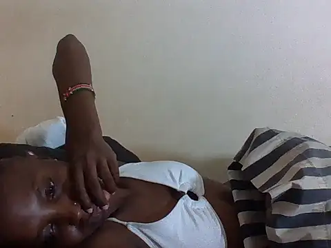 SexyNeedle22's cam snapshot