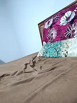 Niyakskhon06bejaia's cam snapshot