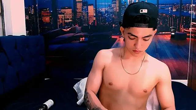 RomeoMillerr's cam snapshot