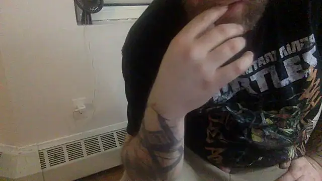 edger4lif3's cam snapshot