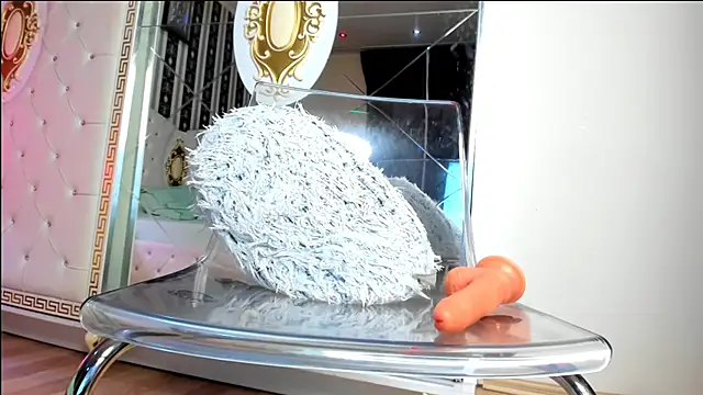 Aidasina's cam snapshot