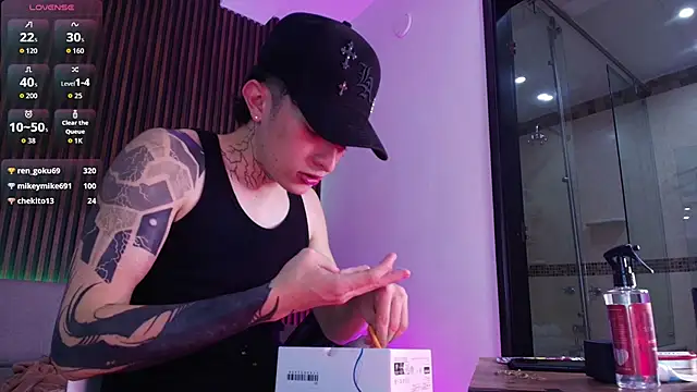 troy_rouge live sex cam