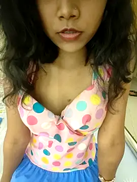 Snaya-baby's cam snapshot