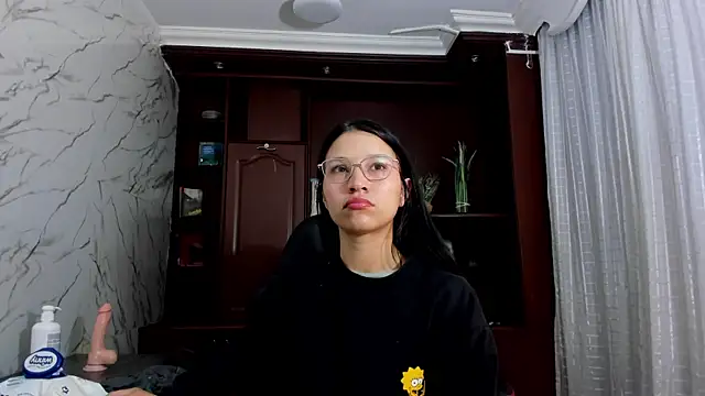 Sophie_Calloway's cam snapshot